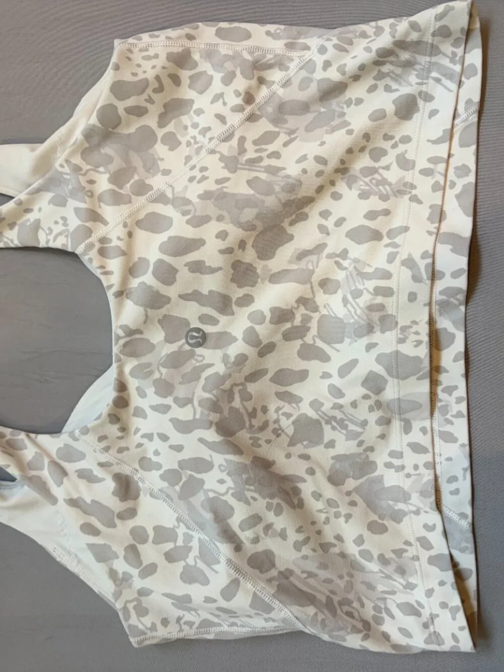 lululemon sports bra, size 6
